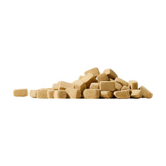 Close-up of PARTNER chicken recipe freeze-dried pieces