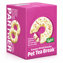 PARTNER Doughnut freeze-dried treats, 12-sachet box, upright view