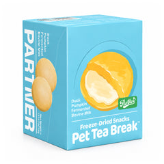 PARTNER Macaron freeze-dried treats, 12-sachet box, upright view