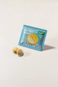 PARTNER It's Tea Time macaron freeze-dried treats, photo